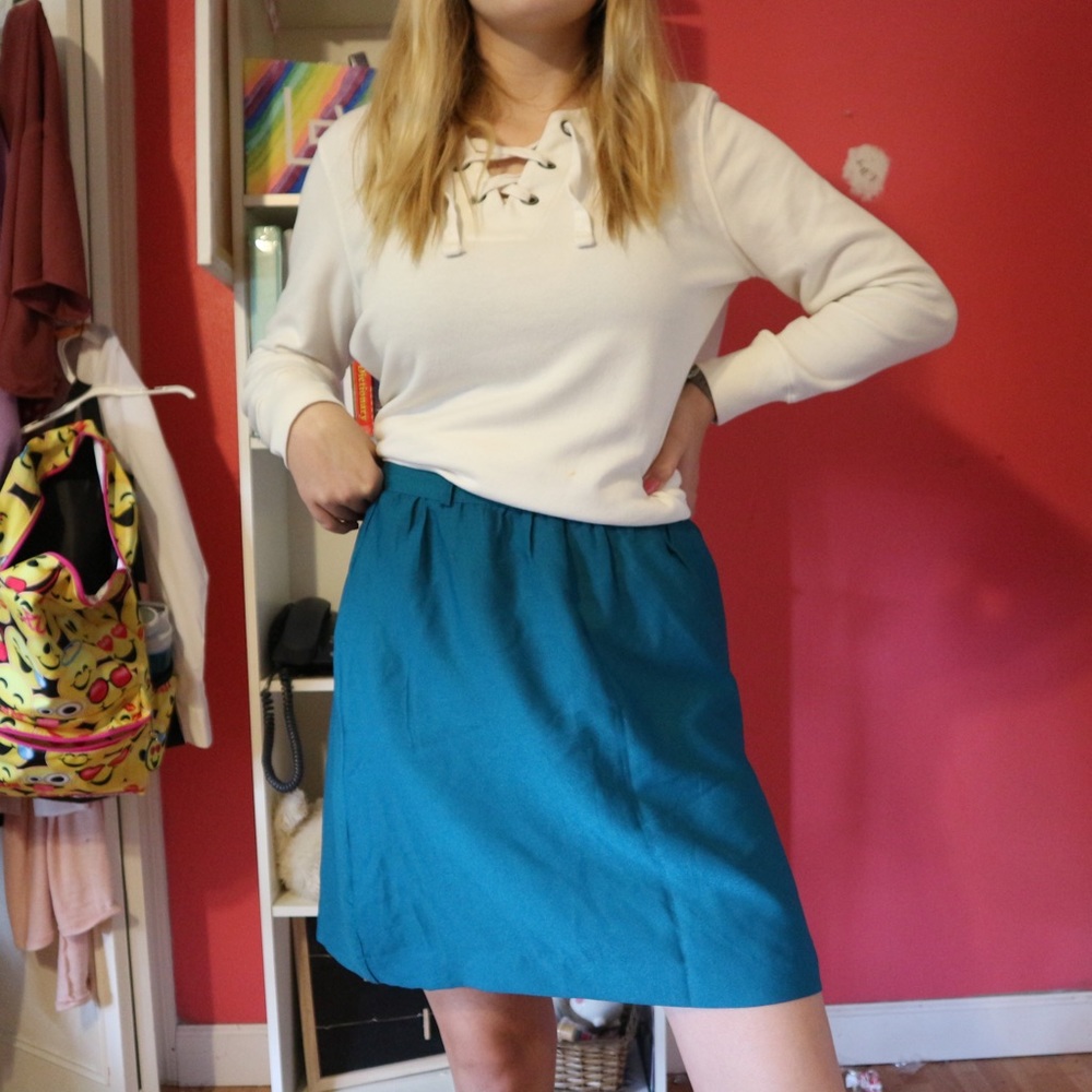 Cute turquoise skirt